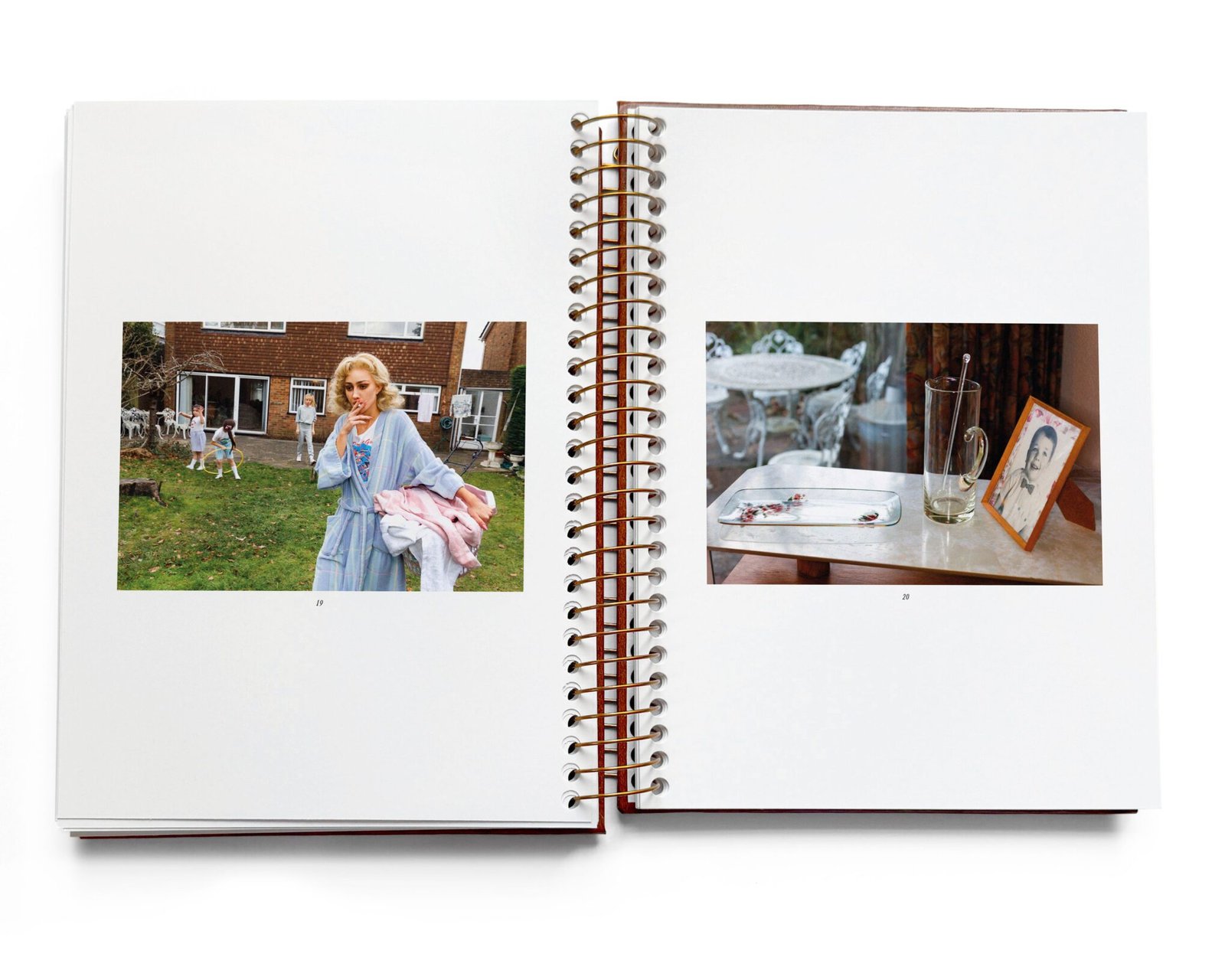 IDEA - Nadia Lee Cohen / Martin Parr - Julie Bullard