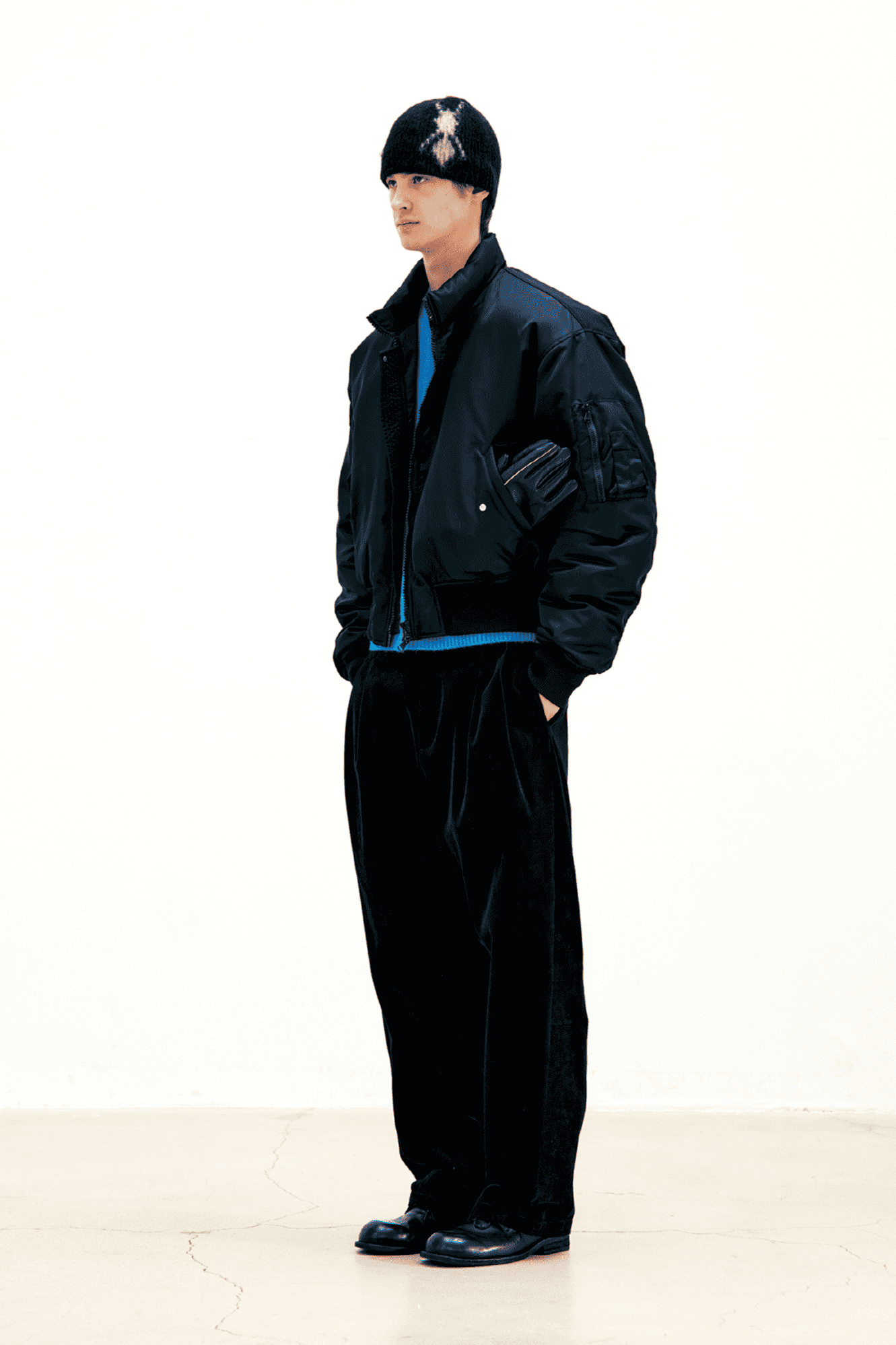 Coor - Stand Collar Neck Down Puffer (Black) crop fit boxy cropped bomber jacket streetwear korean brand giacca