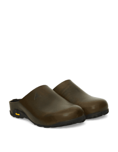 ROA Hiking - Fedaia Olive. Brown leather slip-on clogs with a black rugged sole