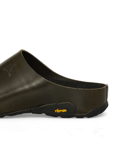 ROA Hiking - Fedaia Olive. Brown leather slip-on clogs with a black rugged sole